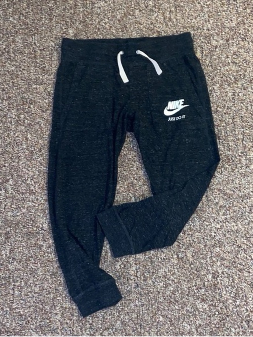 Nike Sportswear Gym Vintage Women's Capri Pants - Picture 2 of 3